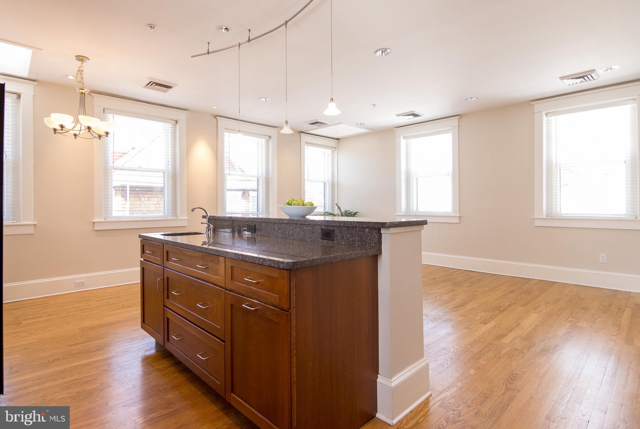 HISTORIC DISTRICT - Residential