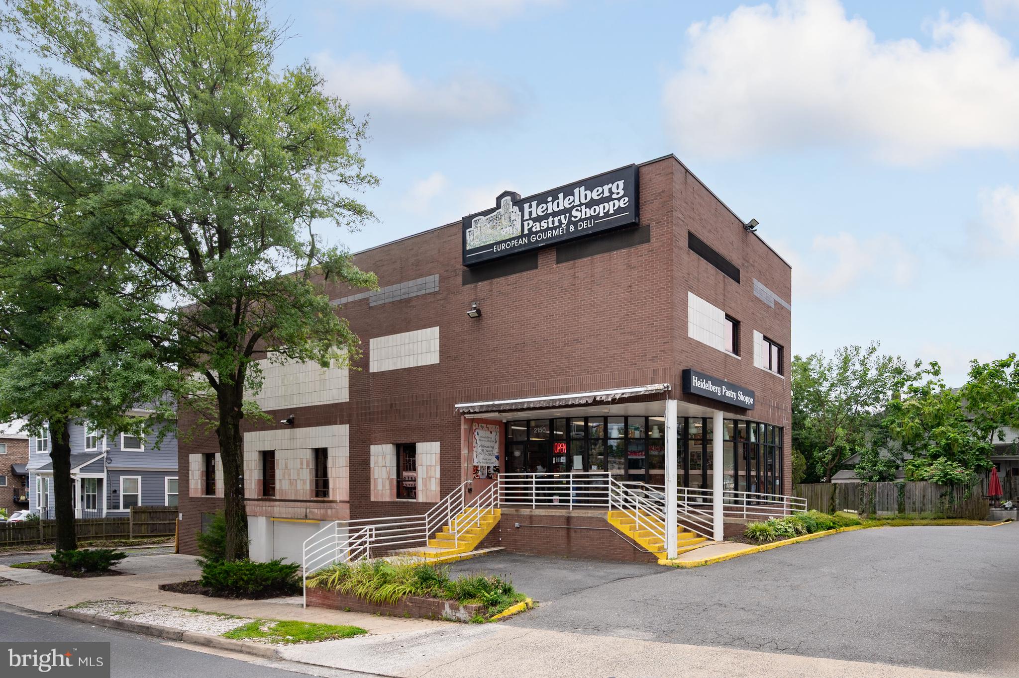 DONALDSON RUN - Residential