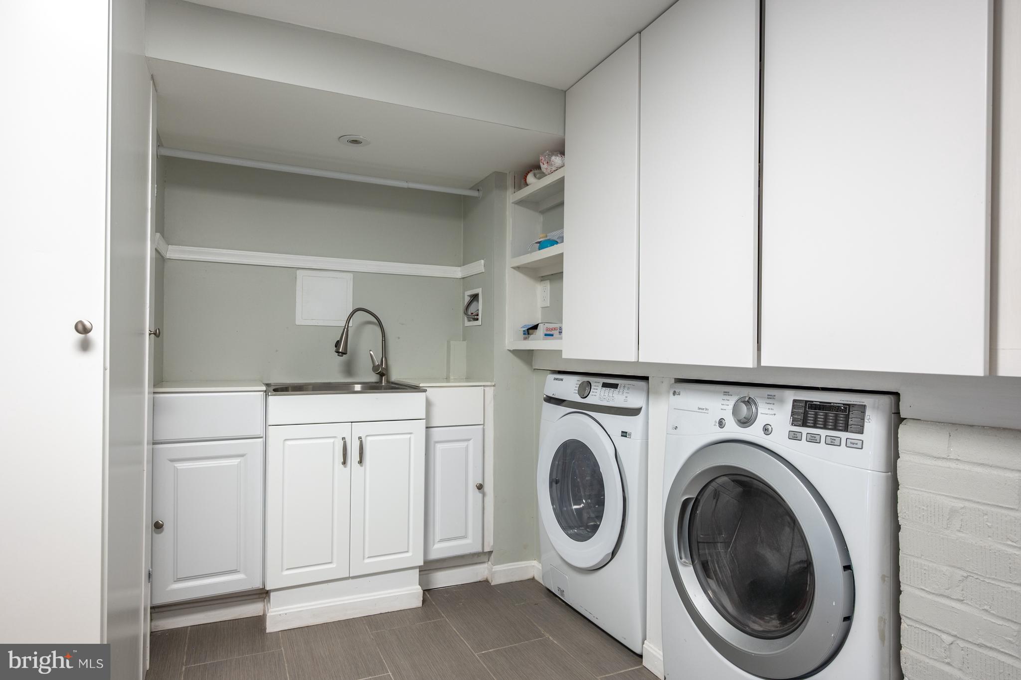 DONALDSON RUN - Residential