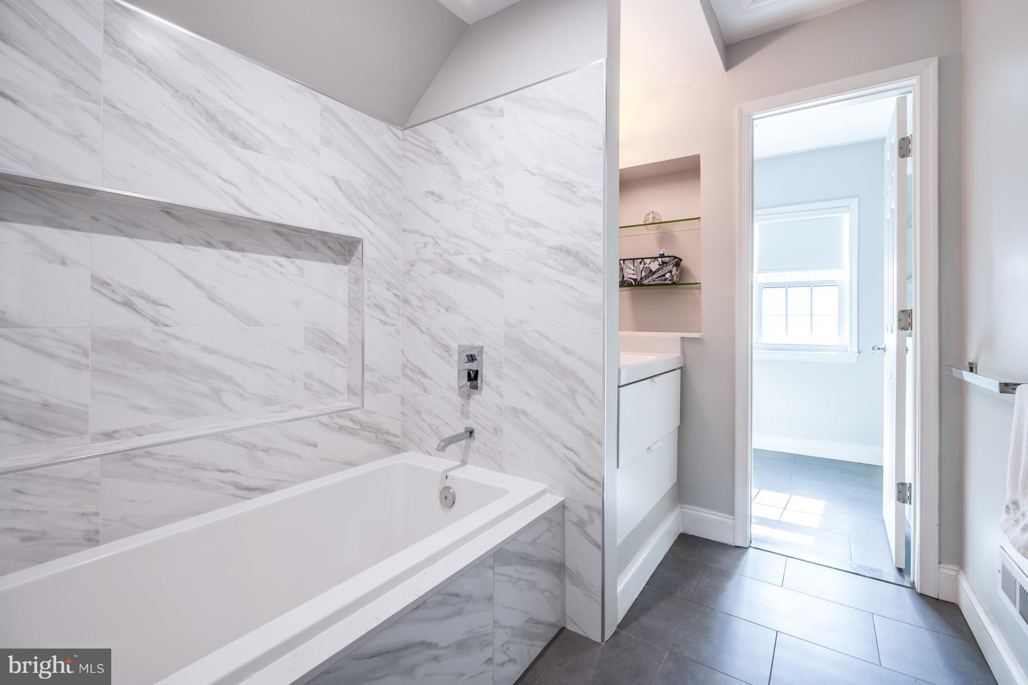 DONALDSON RUN - Residential