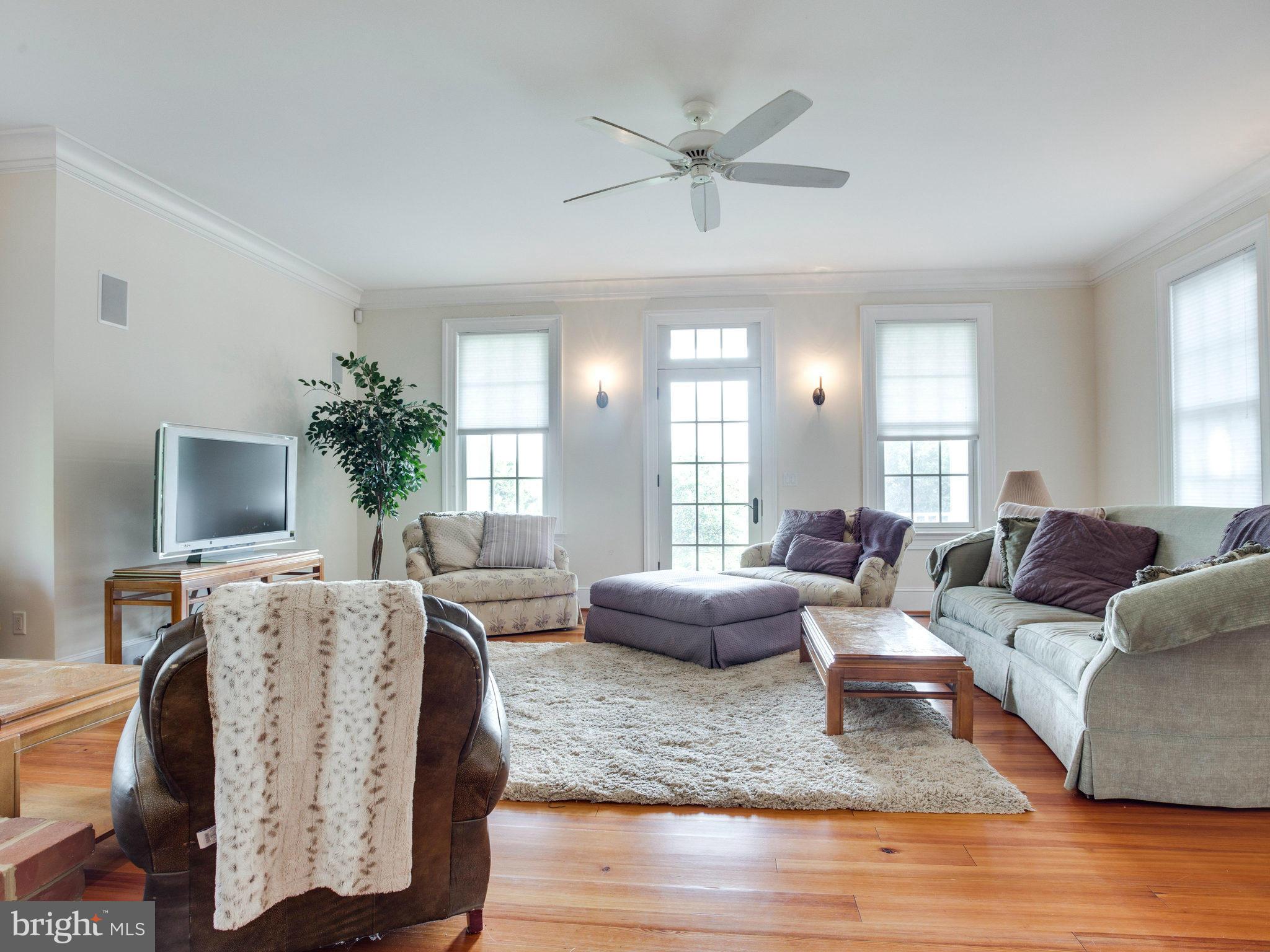 DAVIDSONVILLE - Residential