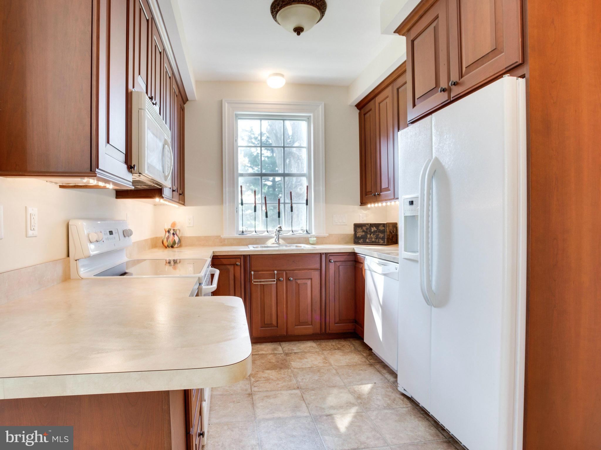 DAVIDSONVILLE - Residential