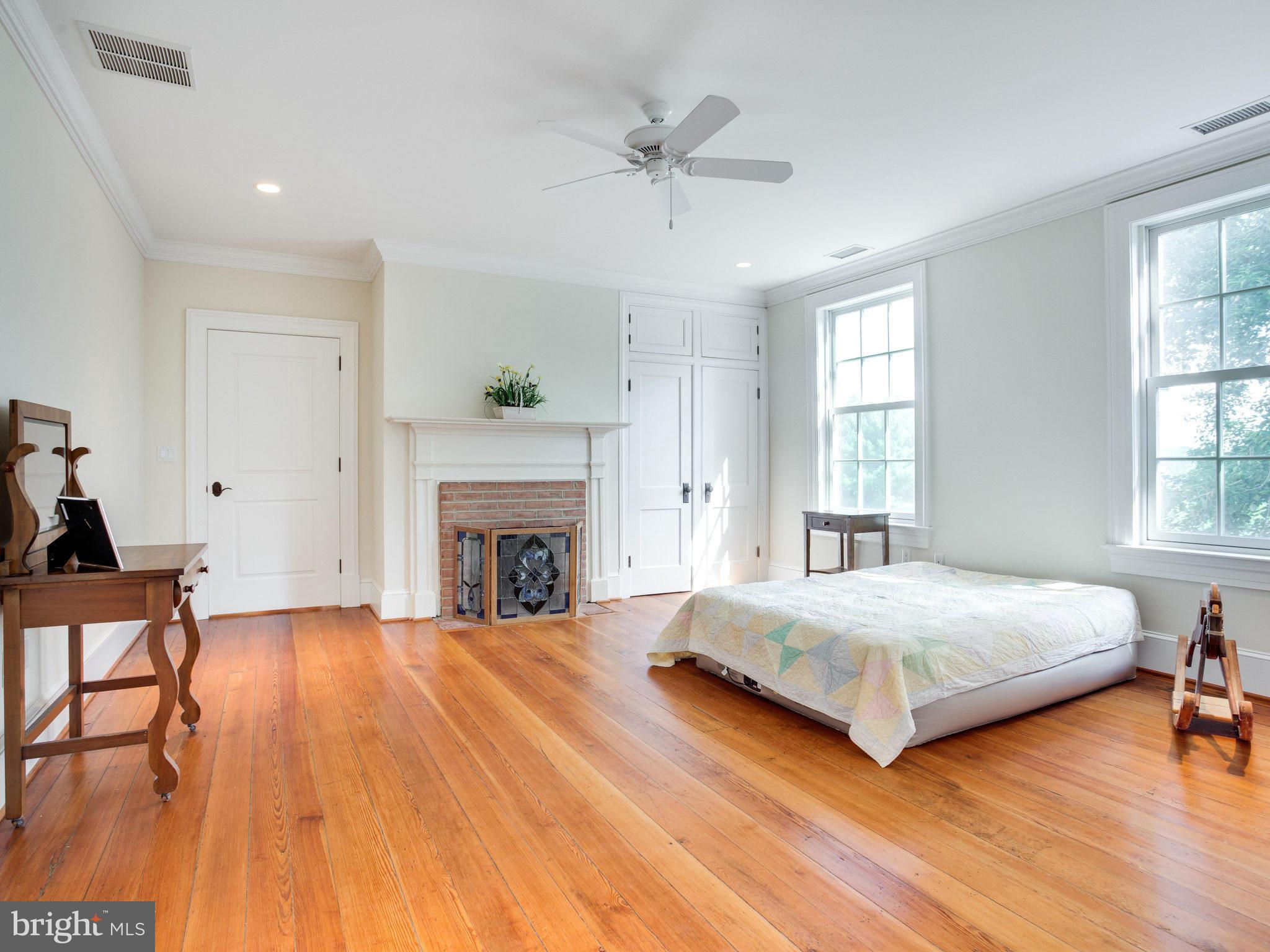 DAVIDSONVILLE - Residential