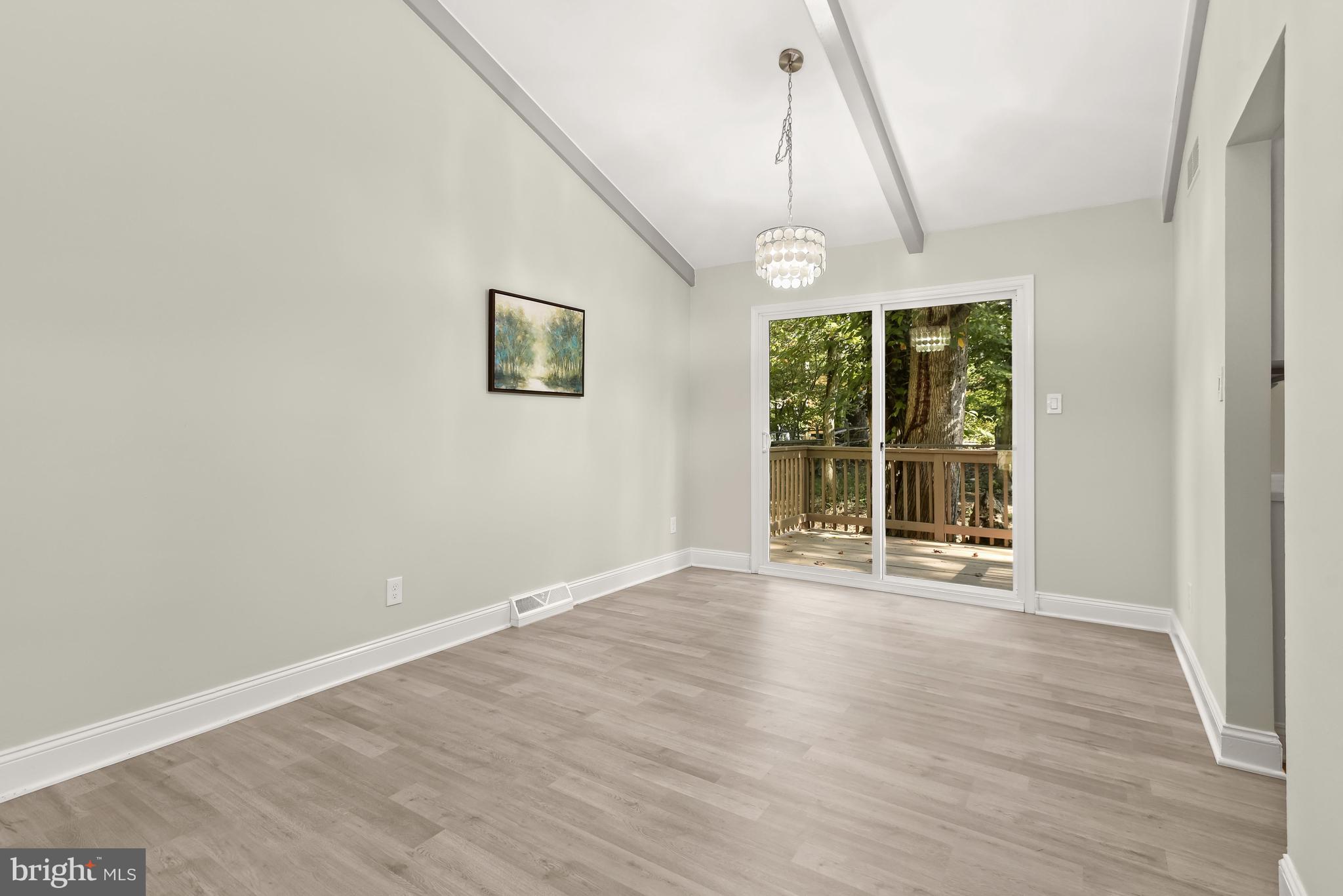 VILLAGE OF OAKLAND MILLS - Residential