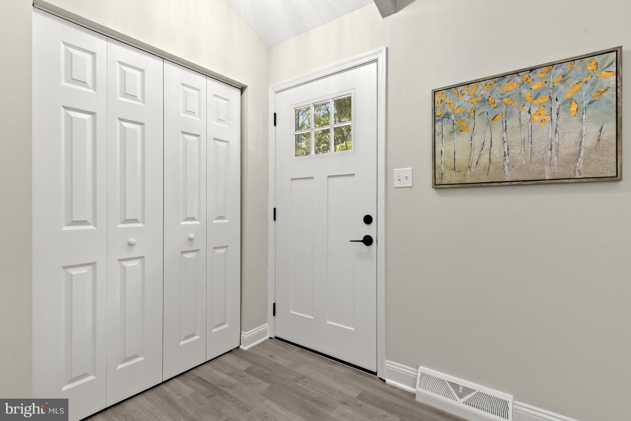 VILLAGE OF OAKLAND MILLS - Residential