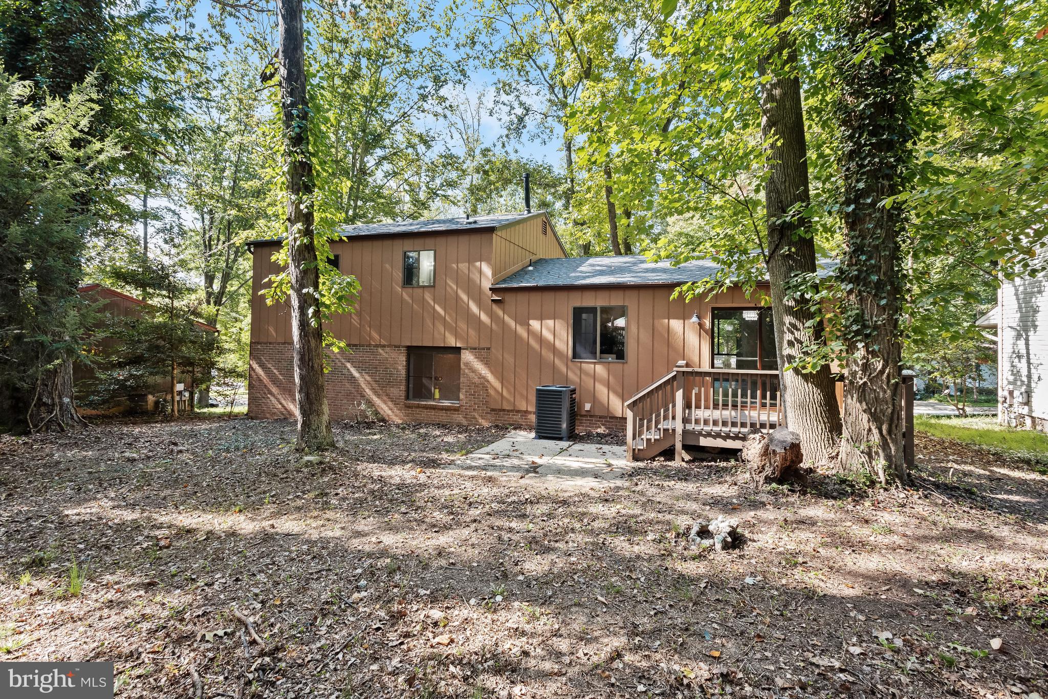 VILLAGE OF OAKLAND MILLS - Residential