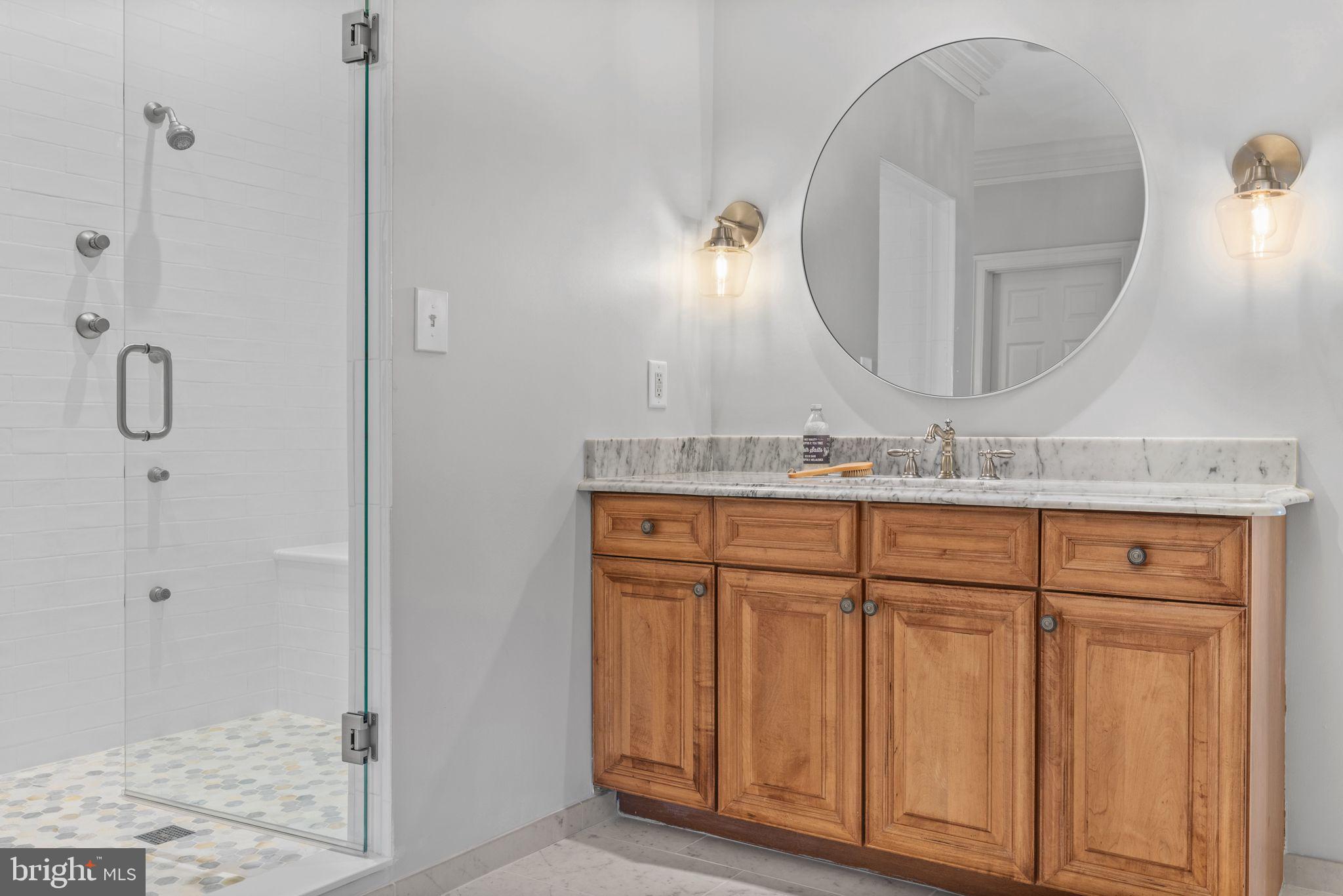 PENDENNIS MOUNT - Residential