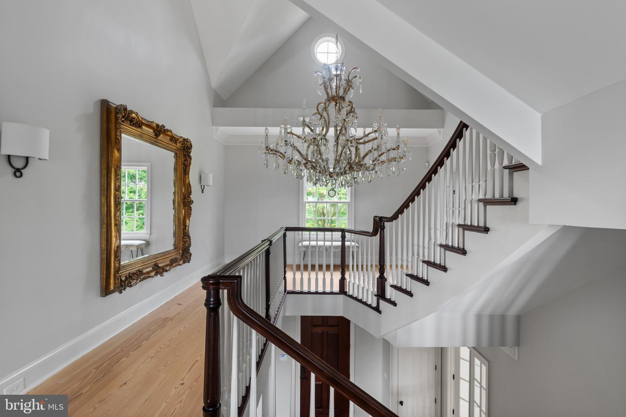 PENDENNIS MOUNT - Residential