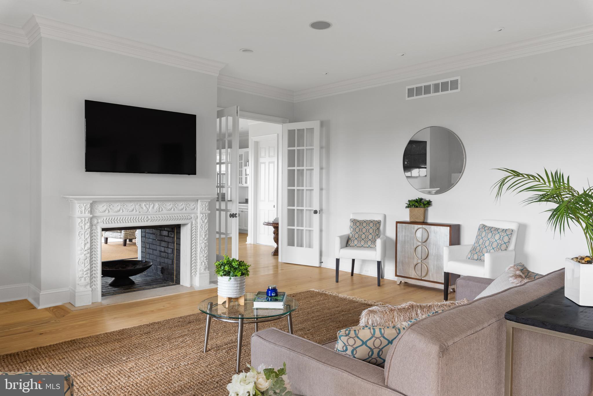 PENDENNIS MOUNT - Residential