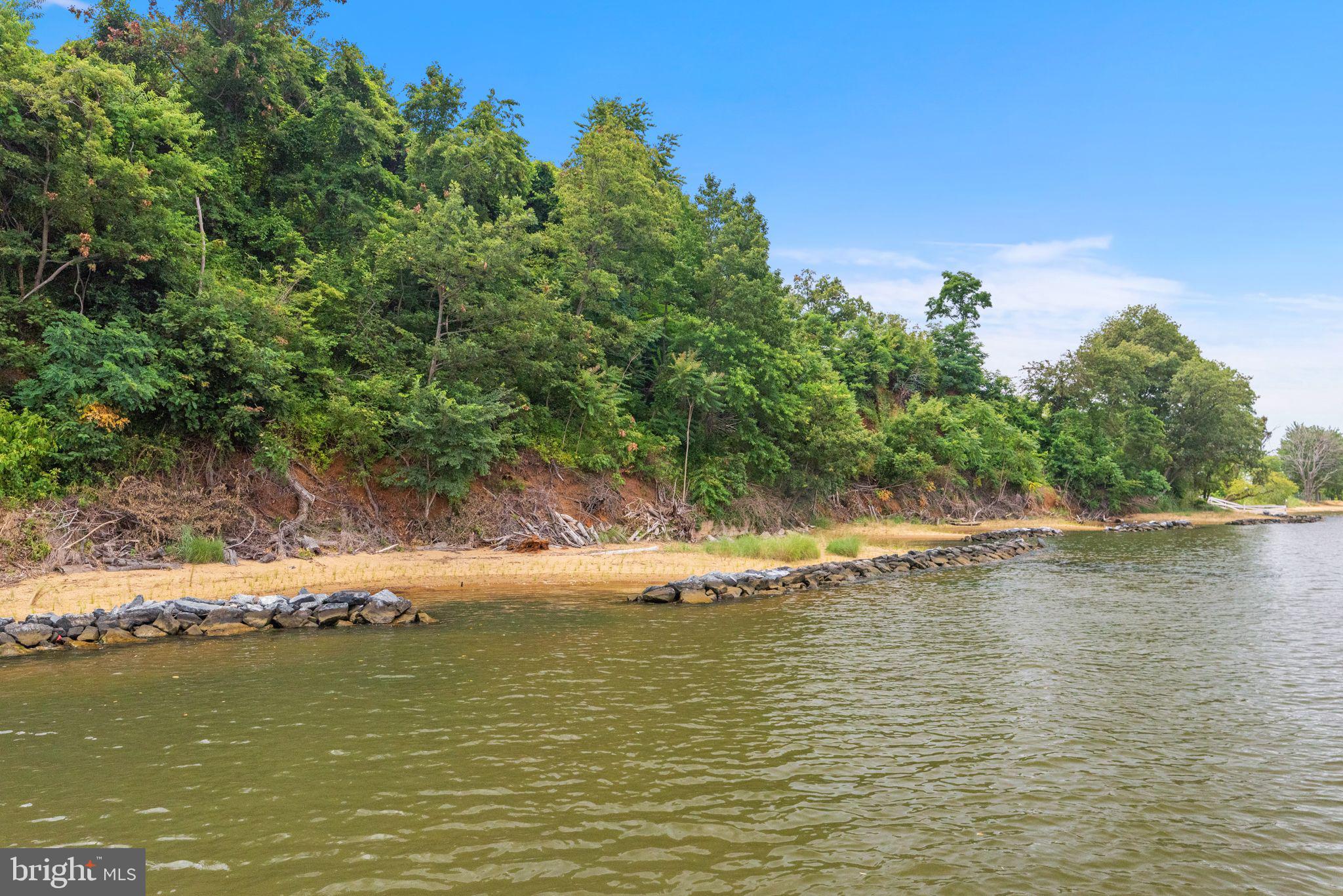 PENDENNIS MOUNT - Residential