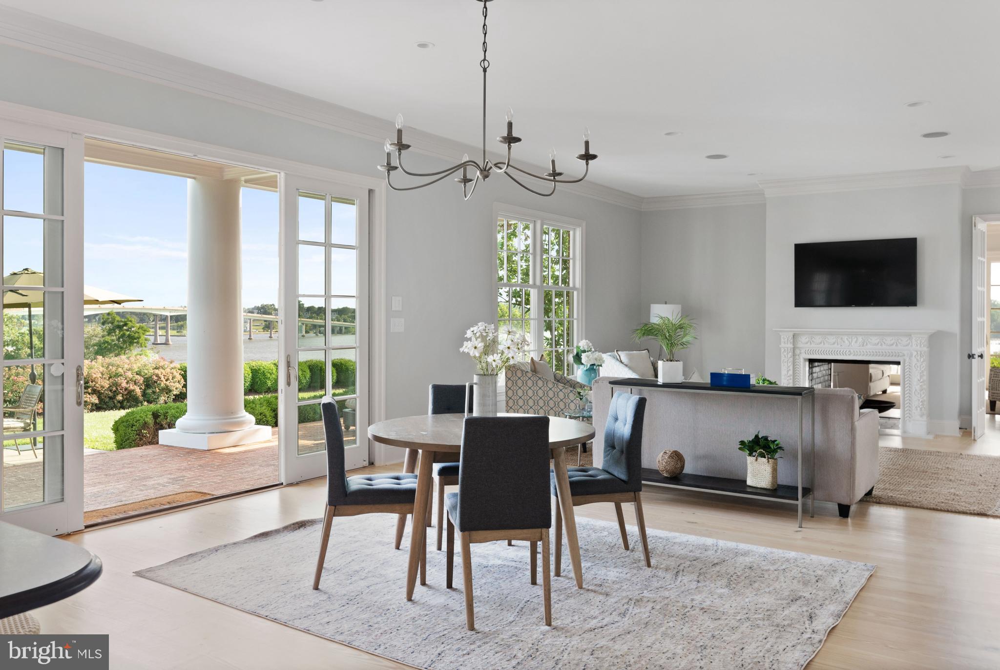 PENDENNIS MOUNT - Residential