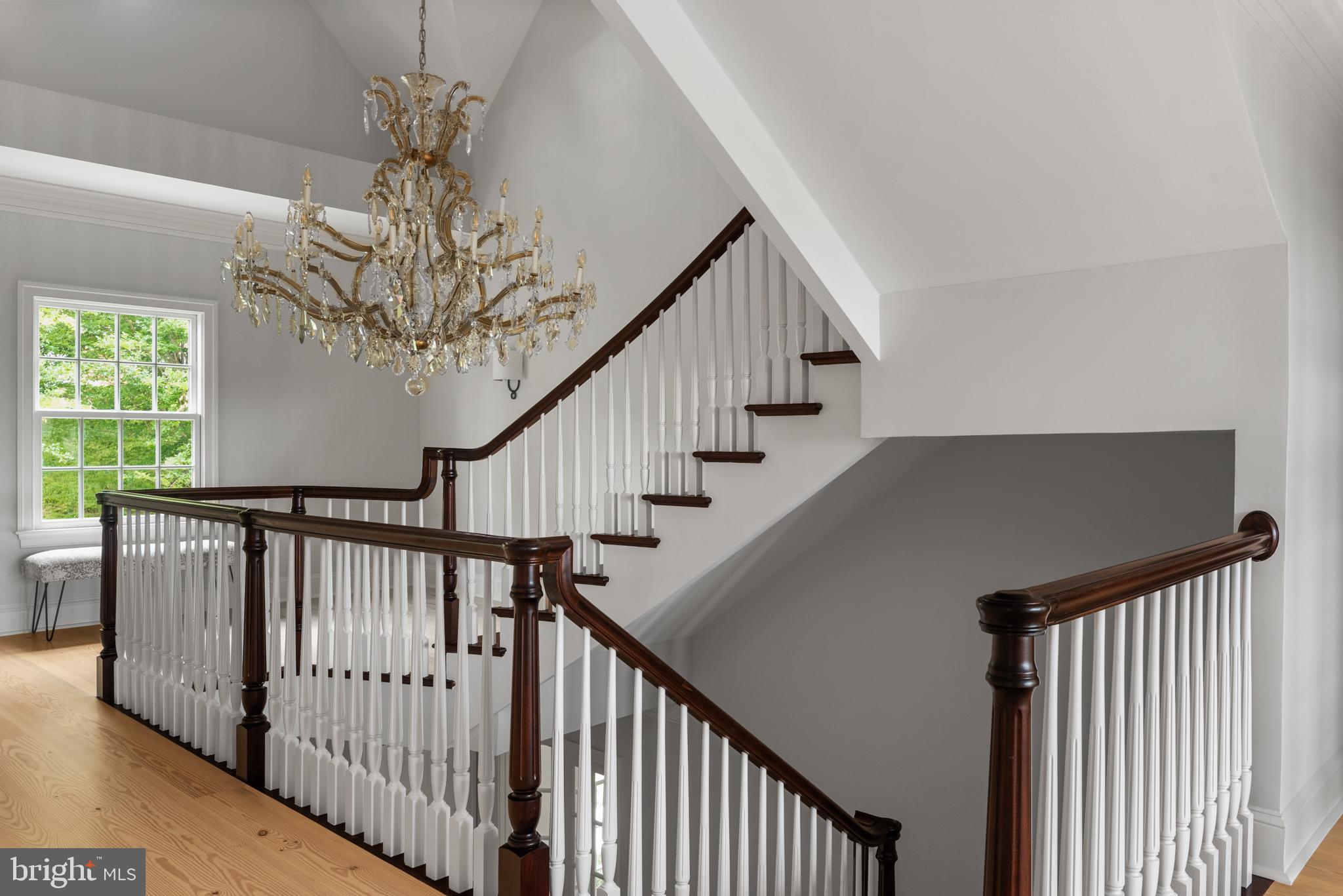 PENDENNIS MOUNT - Residential