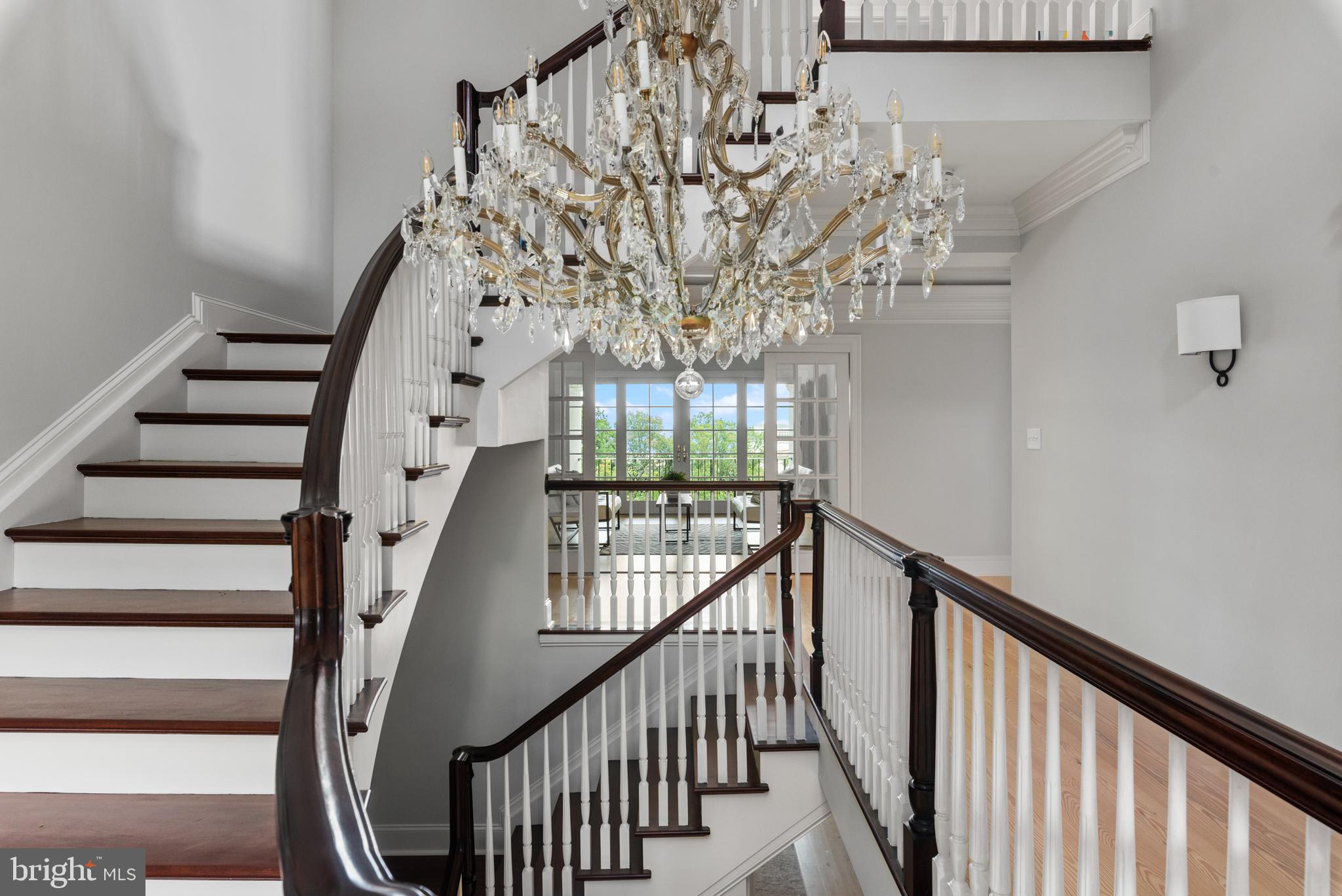 PENDENNIS MOUNT - Residential