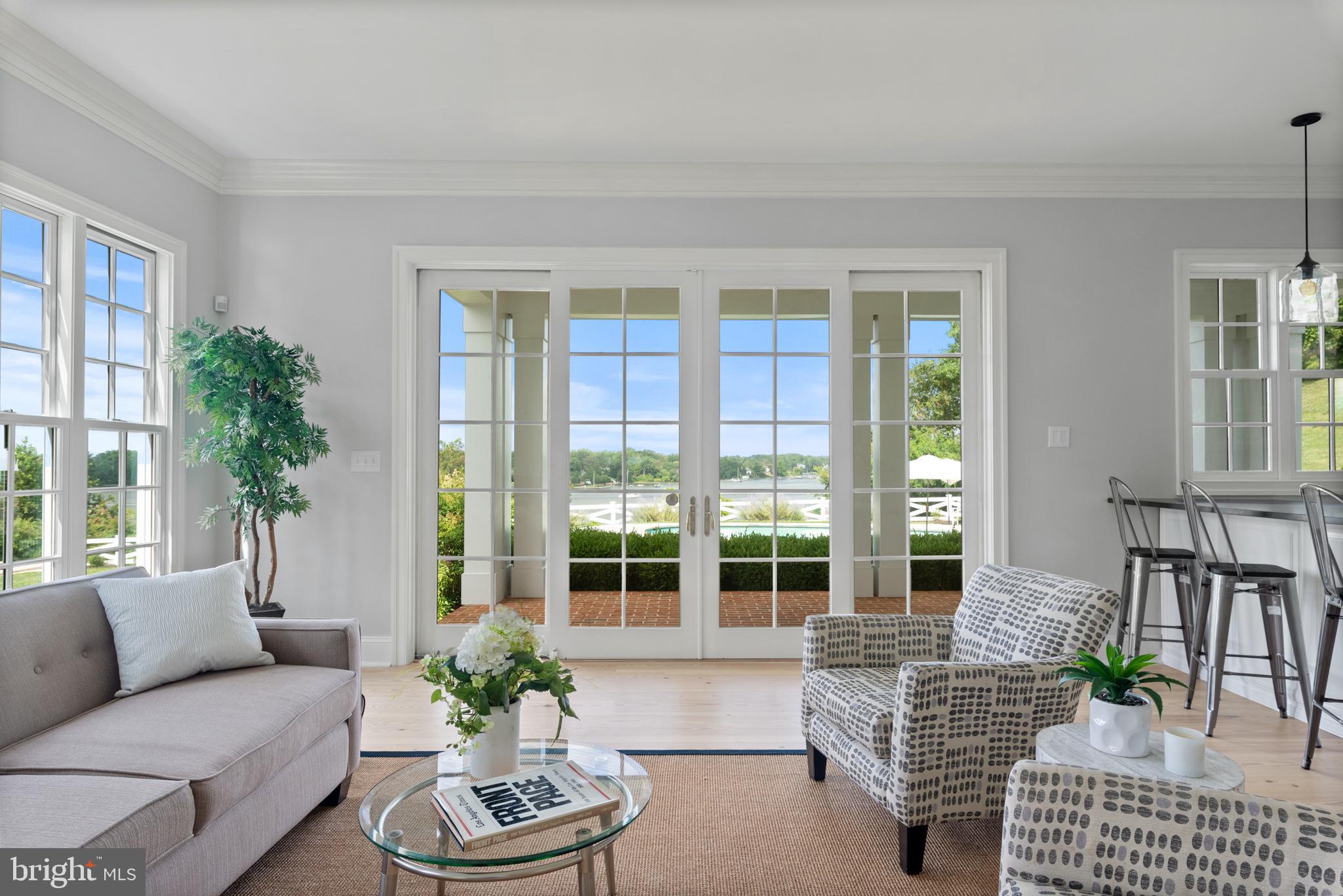 PENDENNIS MOUNT - Residential