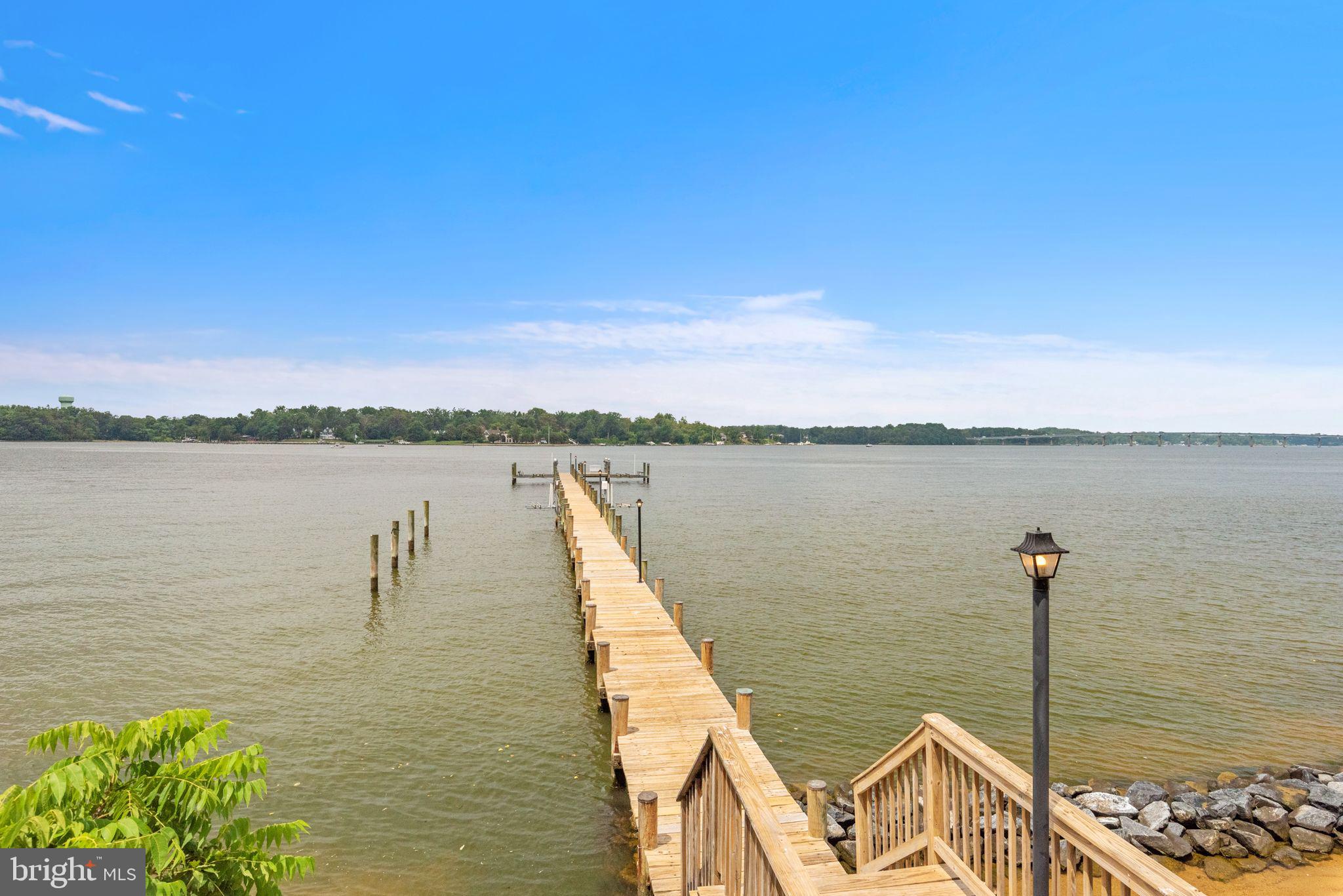 PENDENNIS MOUNT - Residential