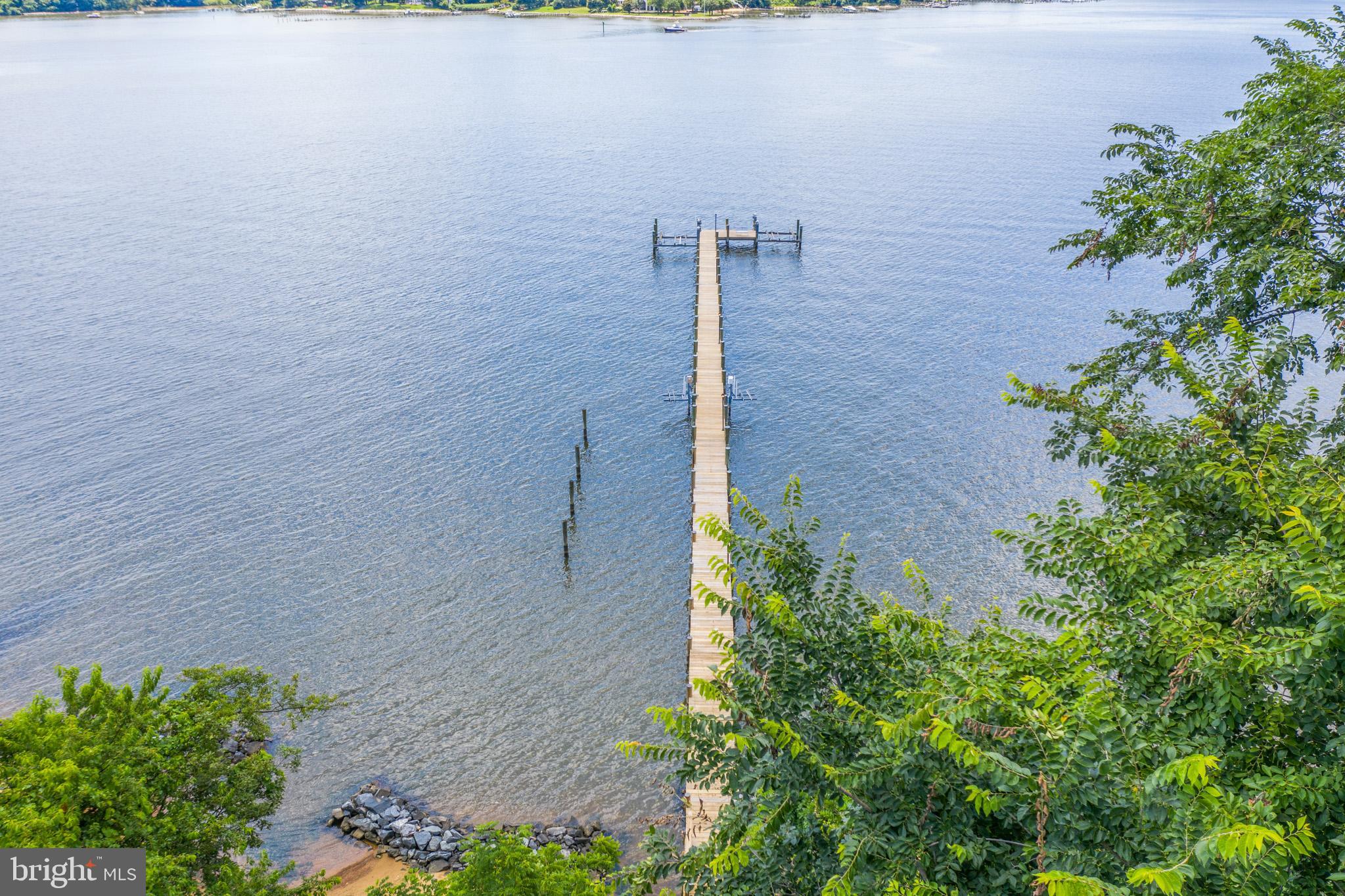 PENDENNIS MOUNT - Residential