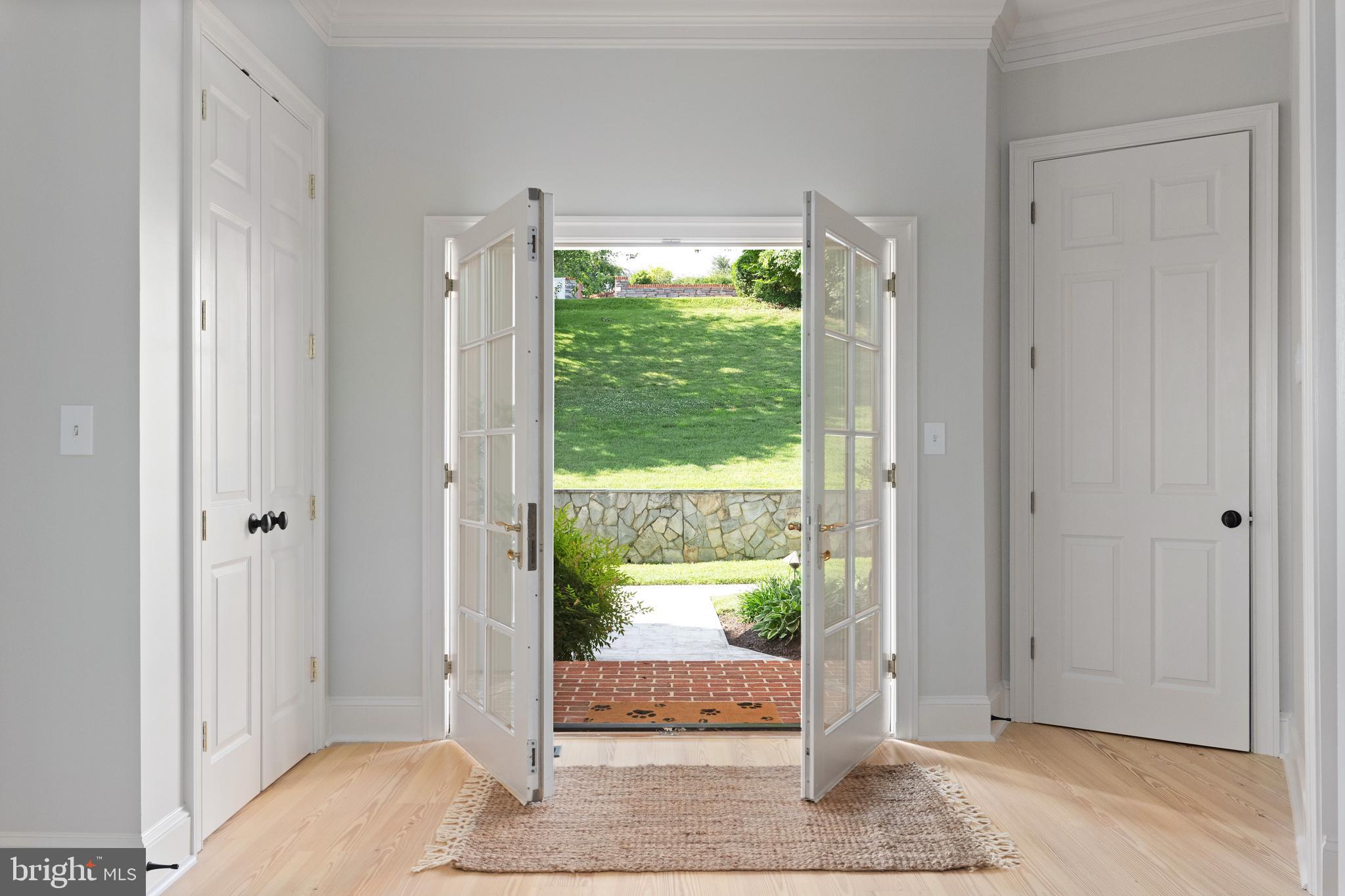 PENDENNIS MOUNT - Residential