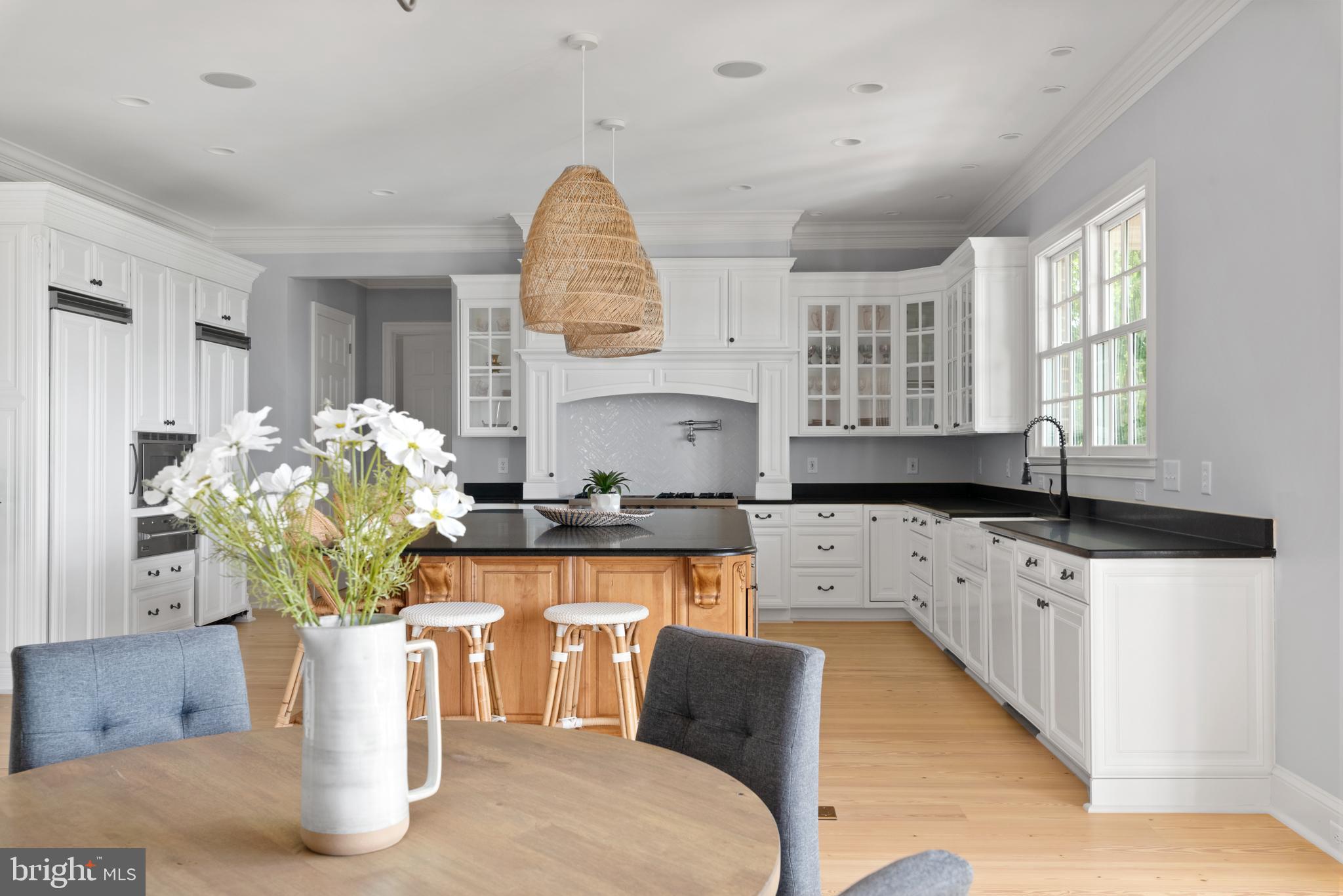 PENDENNIS MOUNT - Residential