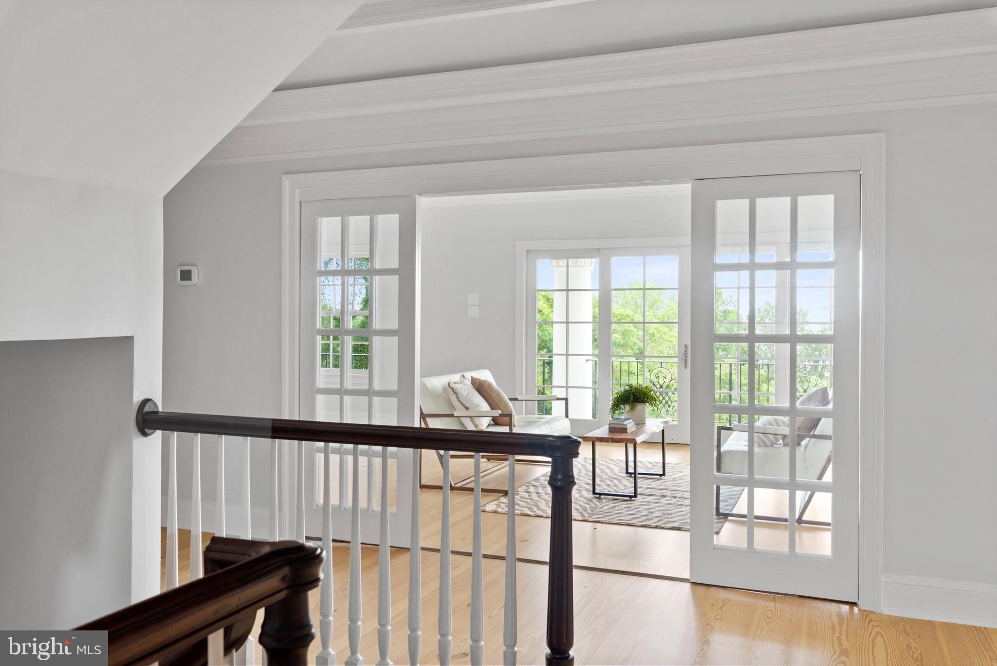 PENDENNIS MOUNT - Residential