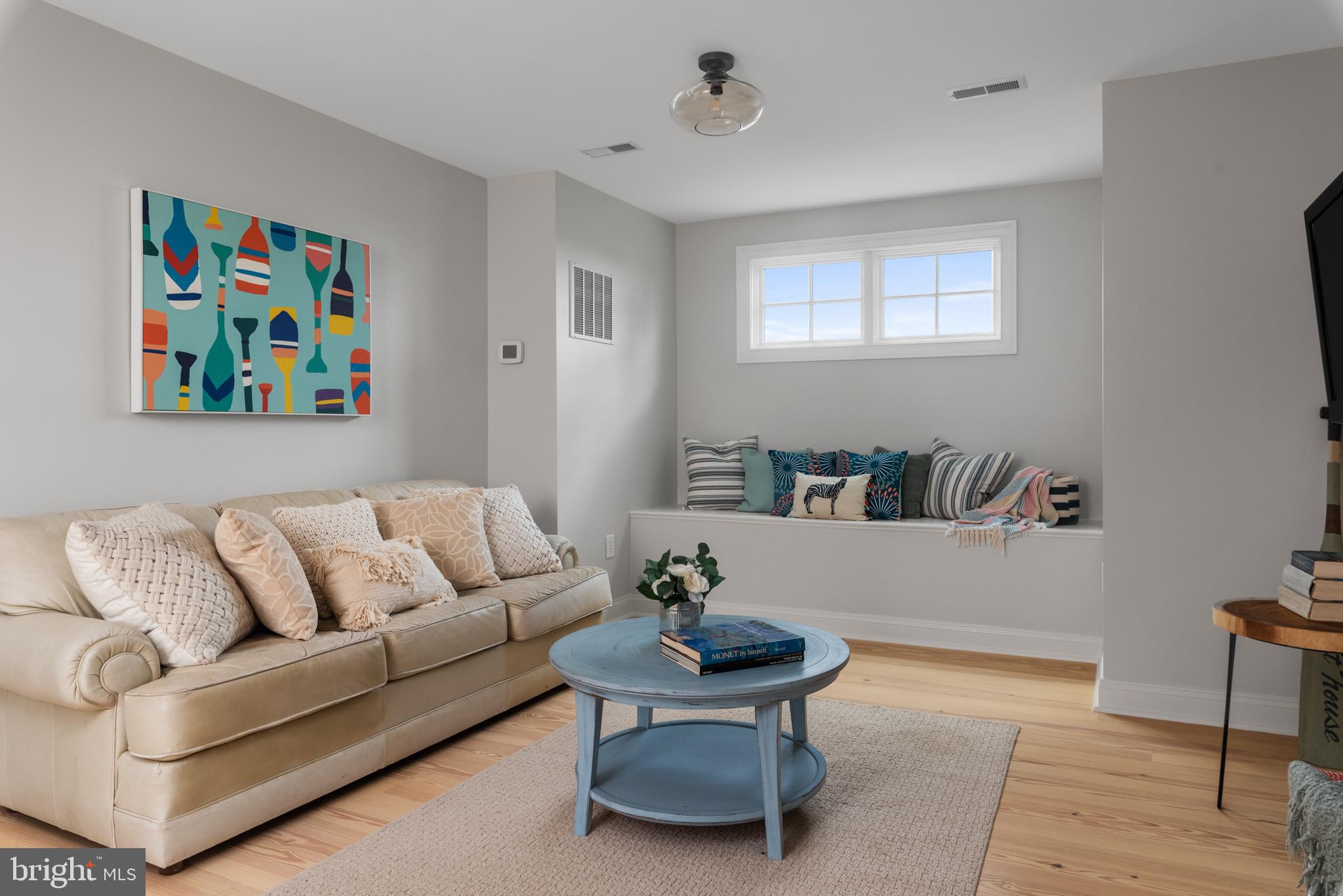 PENDENNIS MOUNT - Residential