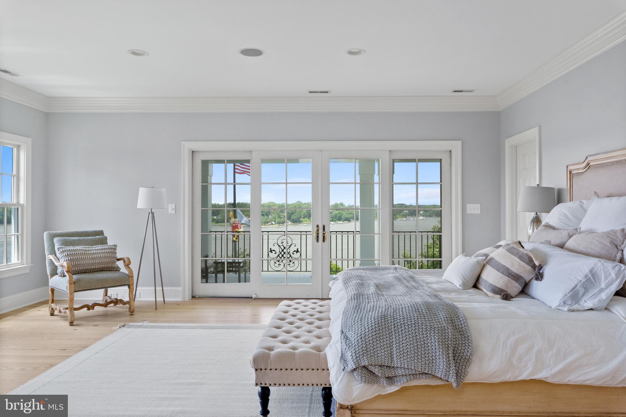 PENDENNIS MOUNT - Residential