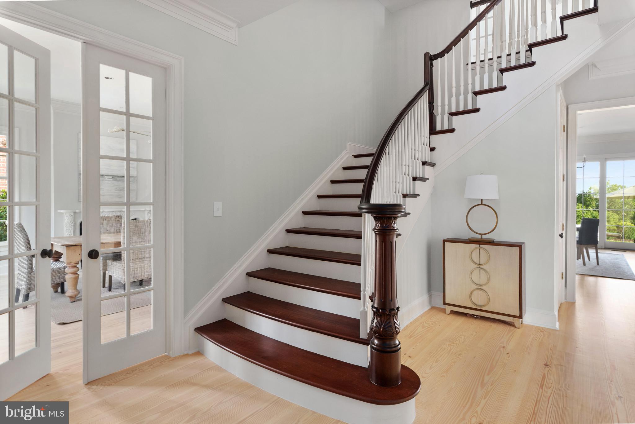 PENDENNIS MOUNT - Residential