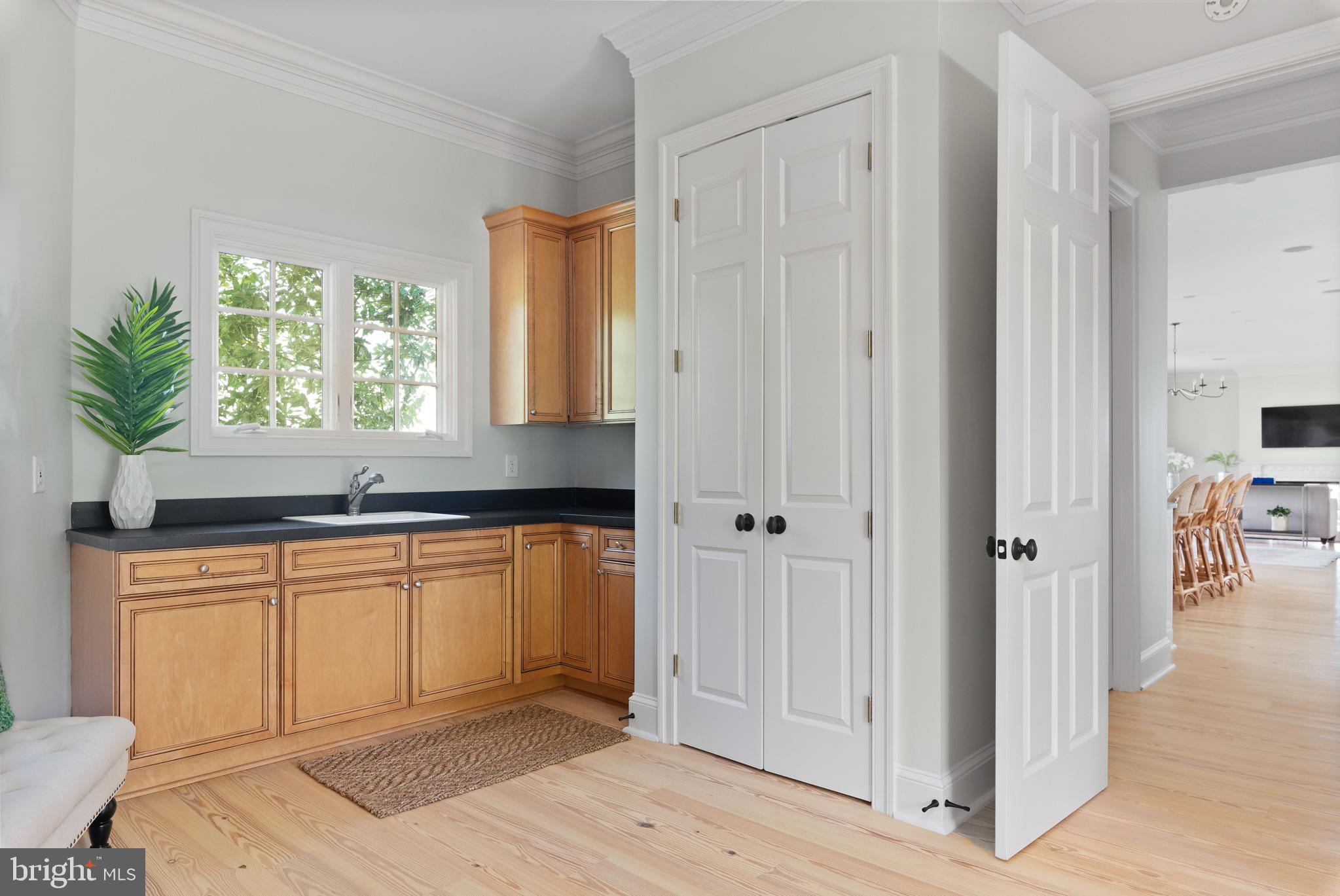 PENDENNIS MOUNT - Residential