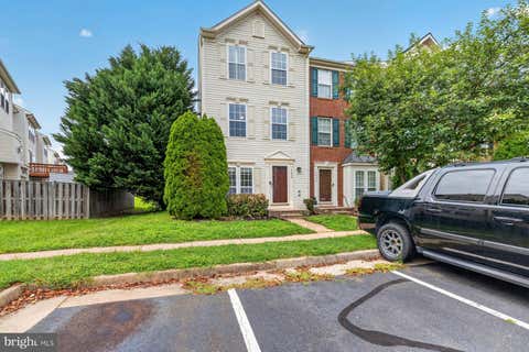 Photo of 9832 Maitland Loop, BRISTOW, VA 20136 (MLS # VAPW2127860)