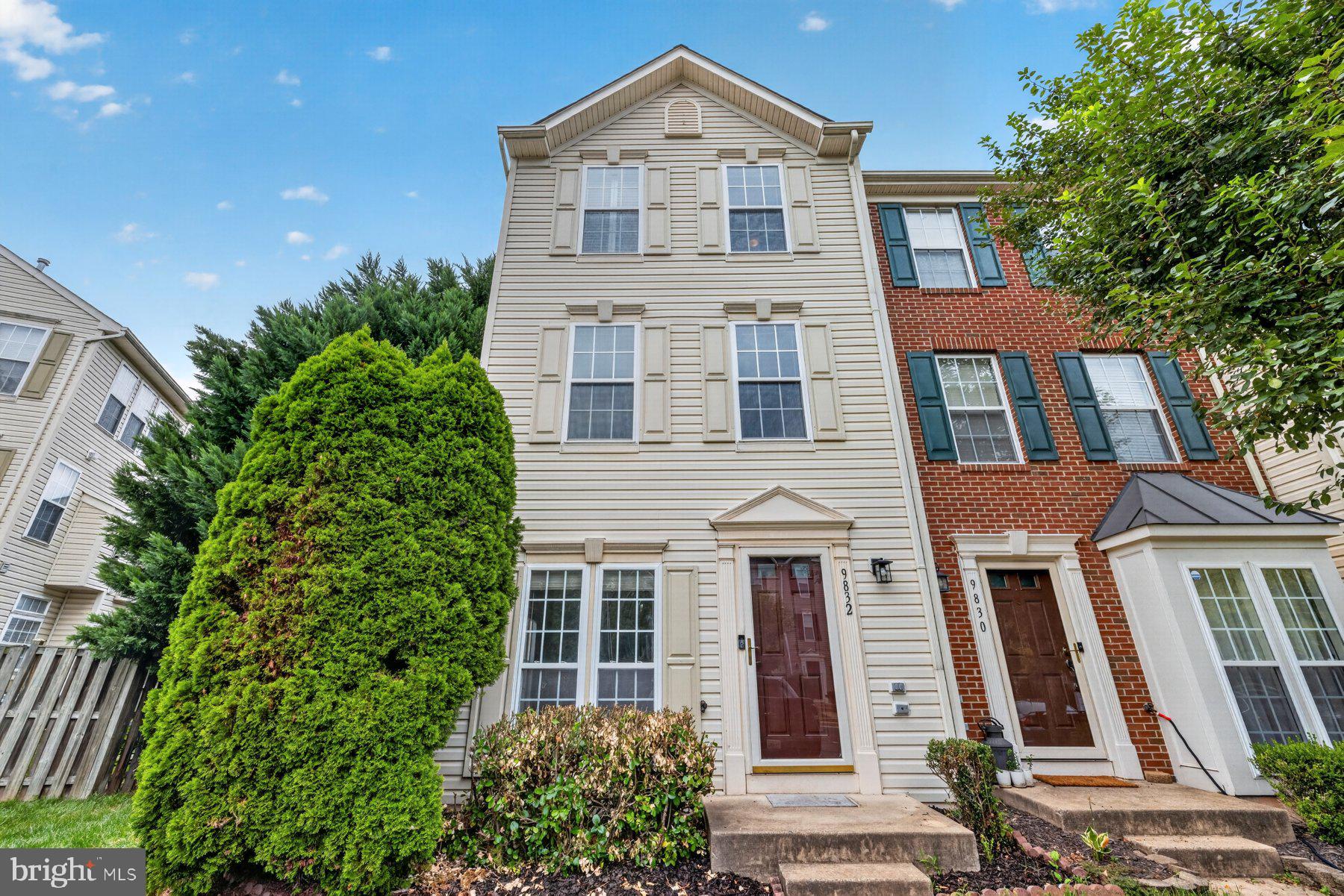 9832 MAITLAND LOOP