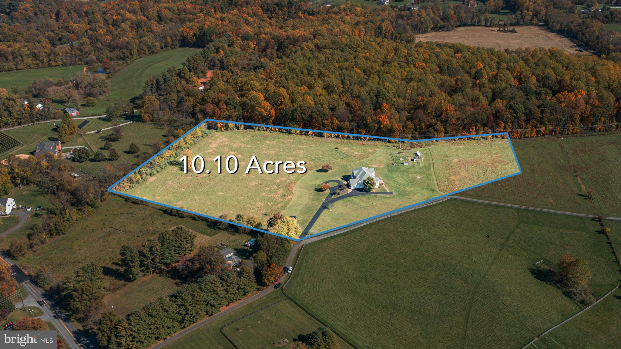 DEBUTTS - Residential