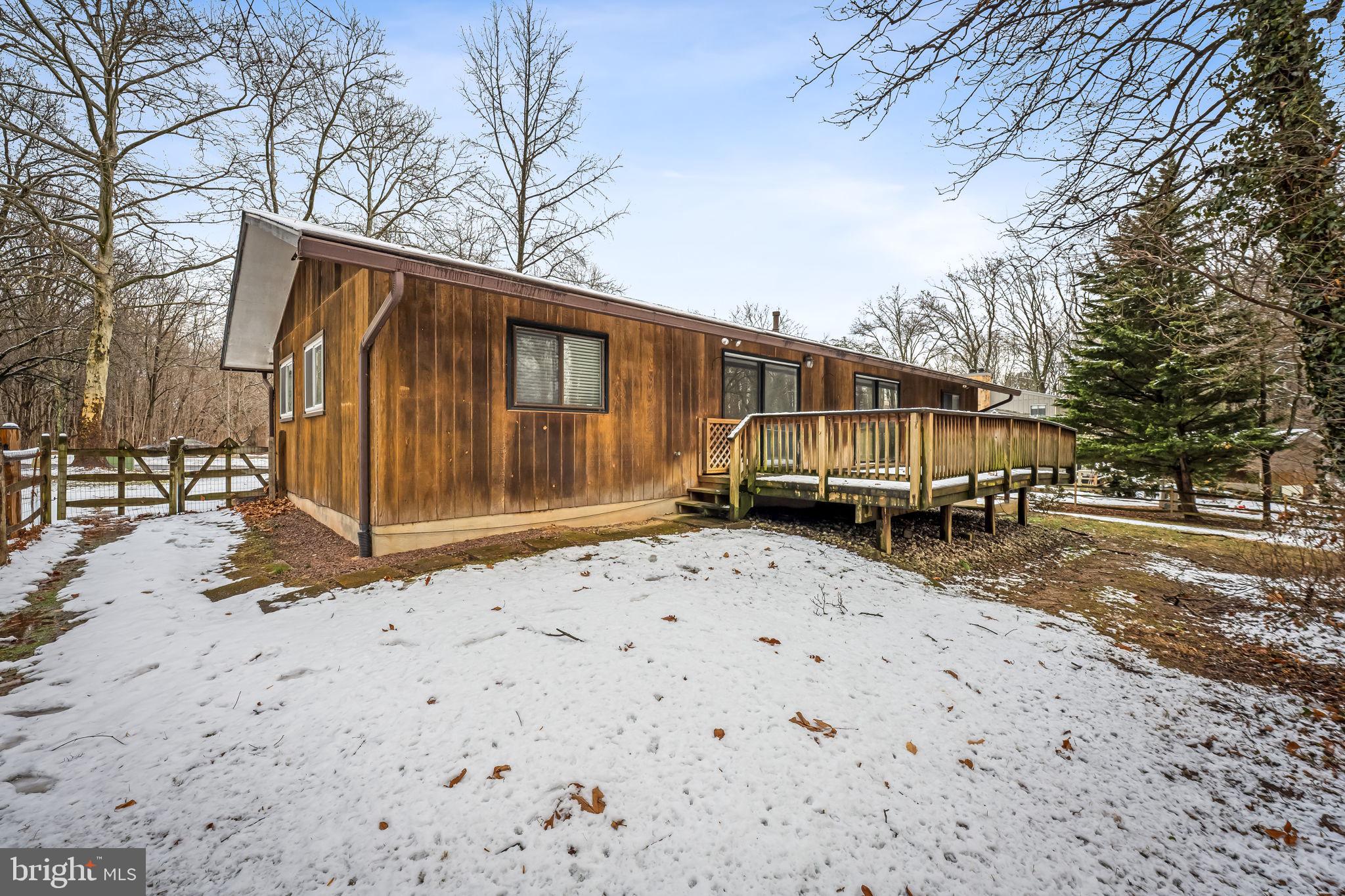 HOBBITS GLEN - Residential