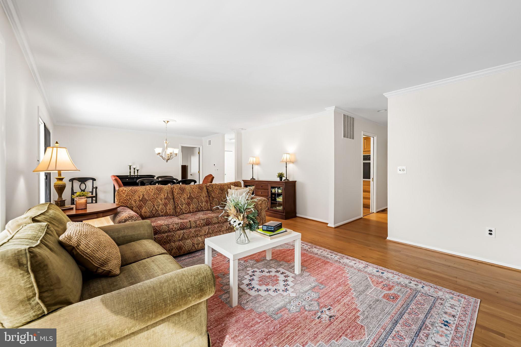 HOBBITS GLEN - Residential