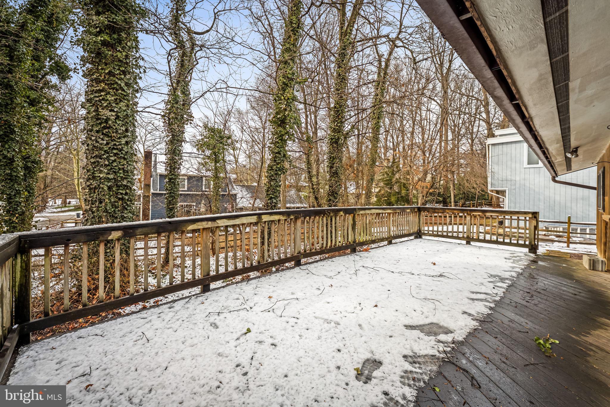 HOBBITS GLEN - Residential