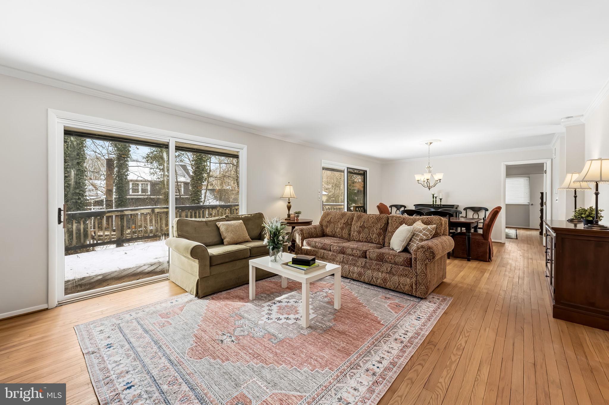 HOBBITS GLEN - Residential