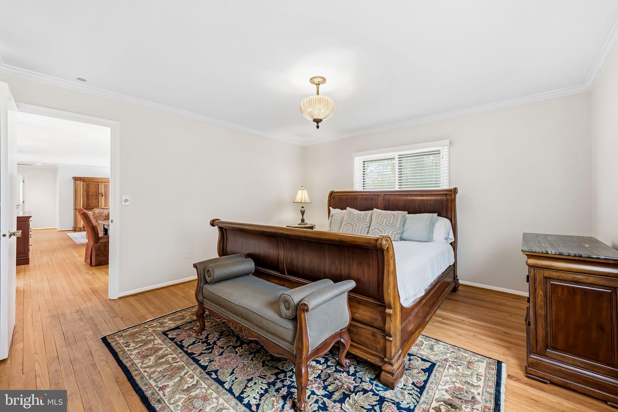 HOBBITS GLEN - Residential