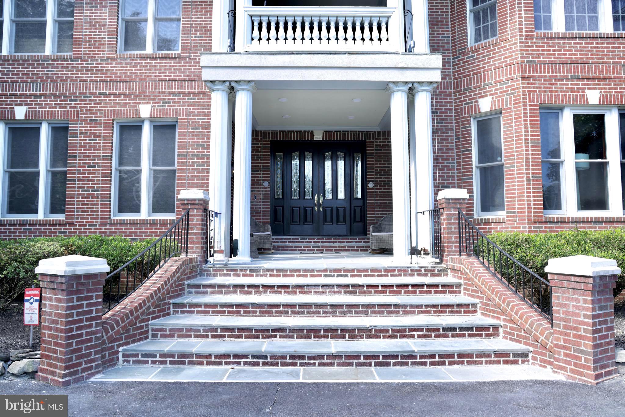 6403 BURKE WOODS DRIVE