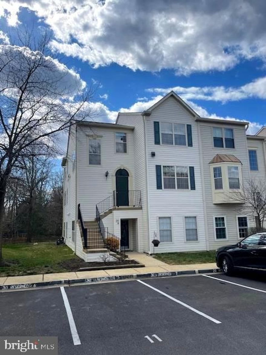 Freshly painted cute and cozy 2 bedroom, 2 full bath penthouse unit with view of community pond from main bedroom. Kitchen has stainless steel appliances & sizeable pantry.  Carpeted and wood fireplace create a cozy space, with a den or office off to the side with privacy door & access to the deck. Main bedroom also has access to the deck overlooking community pond. Deck has been freshly painted along with many areas. 
Cats and small dogs welcome on a case by case basis. Pet deposit $250/pet.  1 assigned parking spot & community pool ! Quiet Waters Park is very close by along with Annapolis. Quick access to major road, water is included in the rent. Time of rental start is approx right now as we await the rental license. It could be sooner or later.