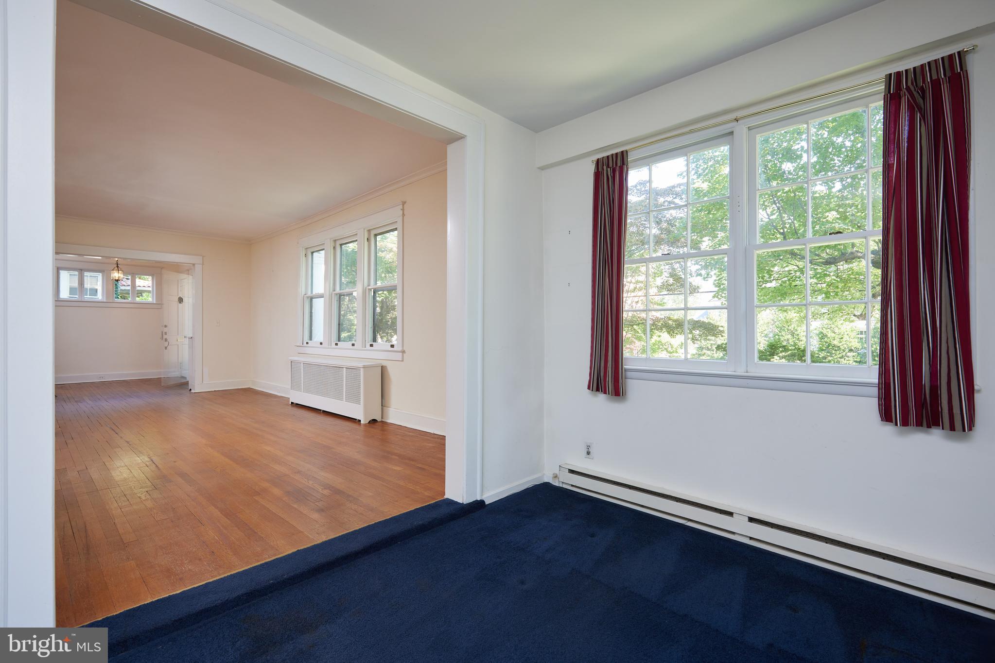 CHEVY CHASE VILLAGE - Residential