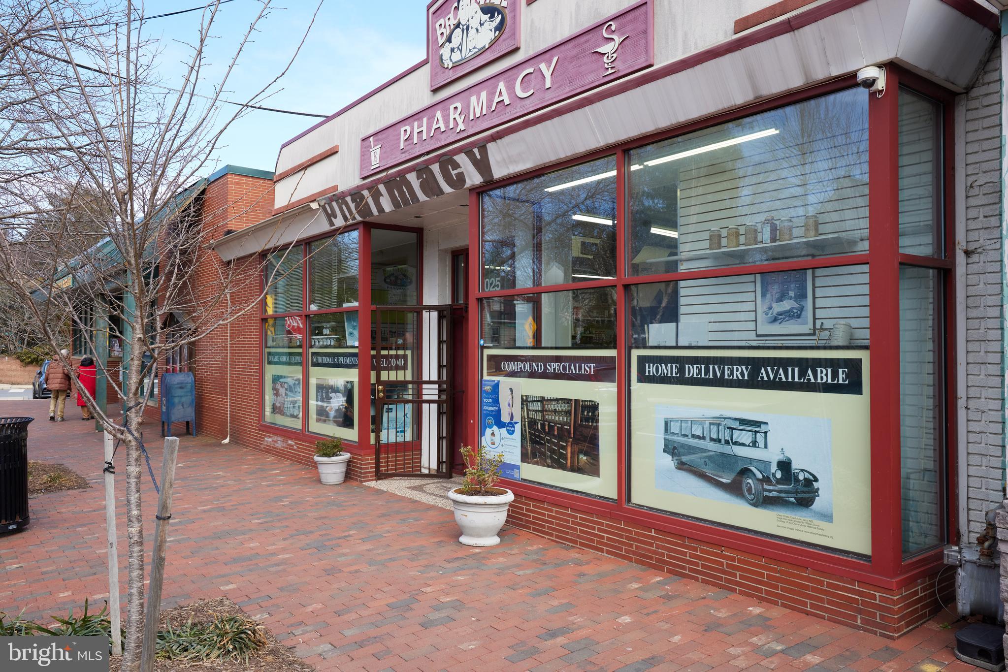 CHEVY CHASE VILLAGE - Residential