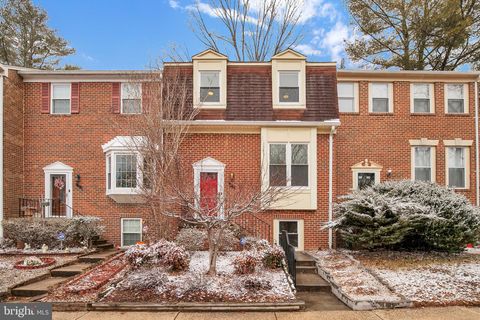 18 CATOCTIN COURT SILVER SPRING MD 20906