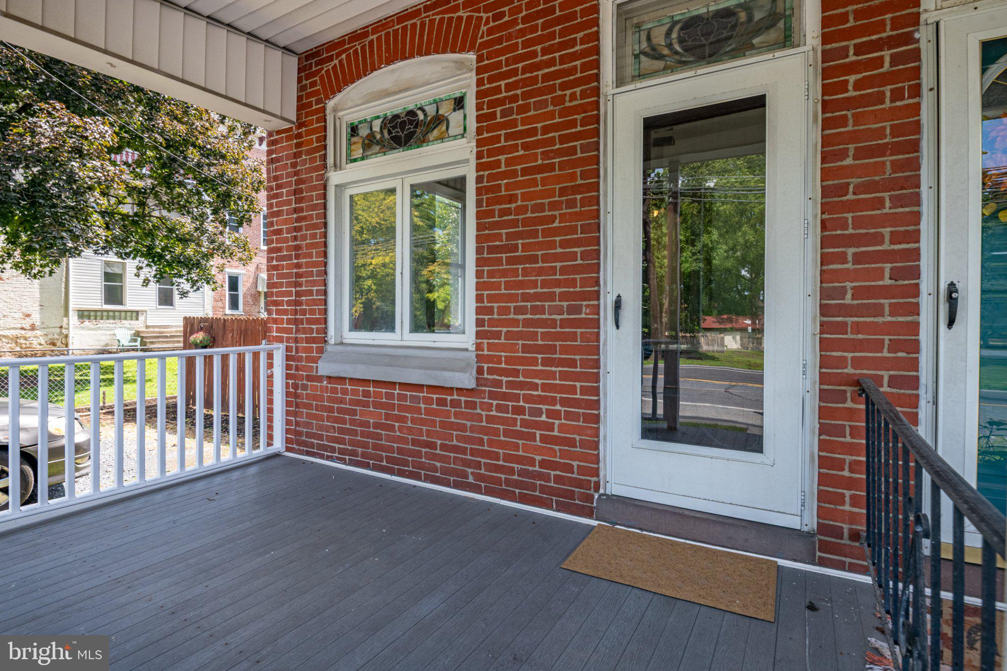 378 MAIN STREET