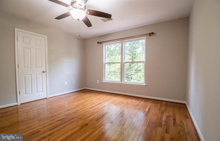 DOMINION STATION - Residential Lease