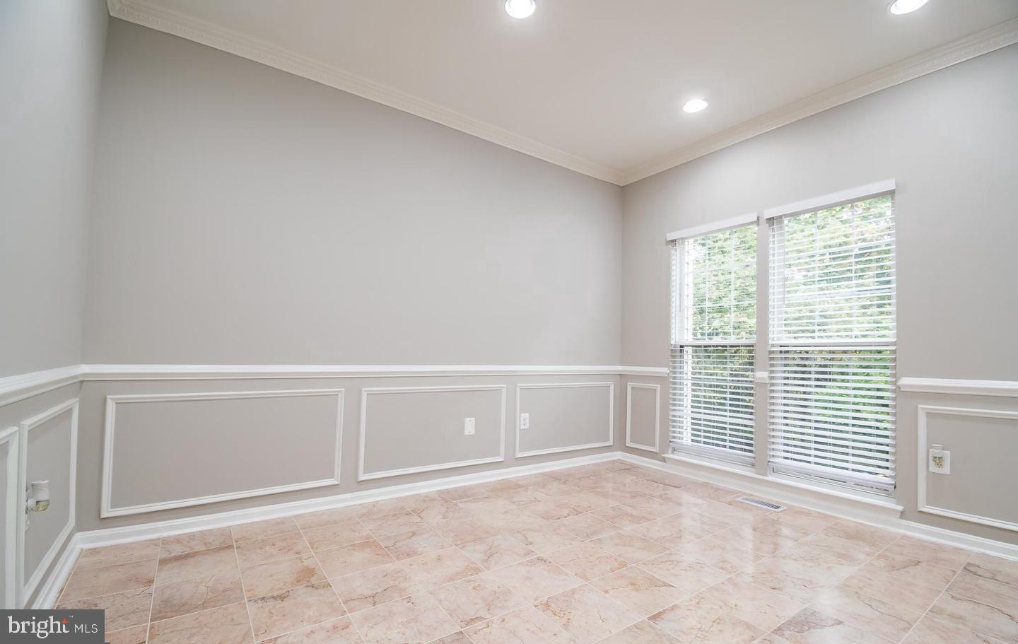 DOMINION STATION - Residential Lease