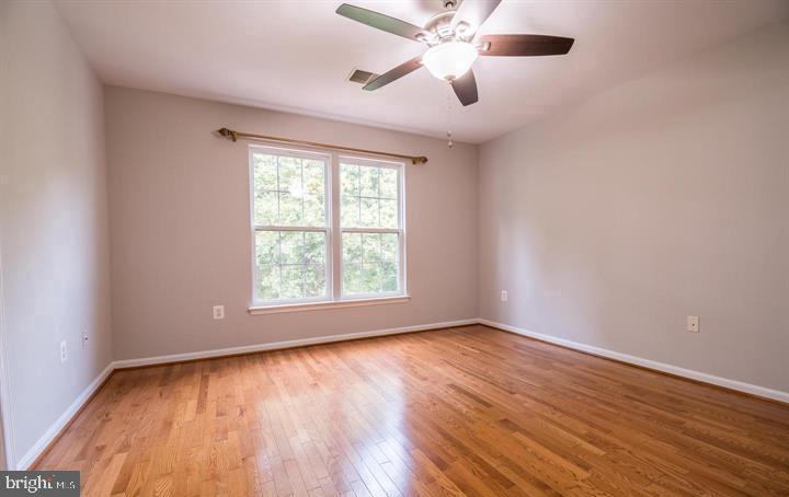 DOMINION STATION - Residential Lease