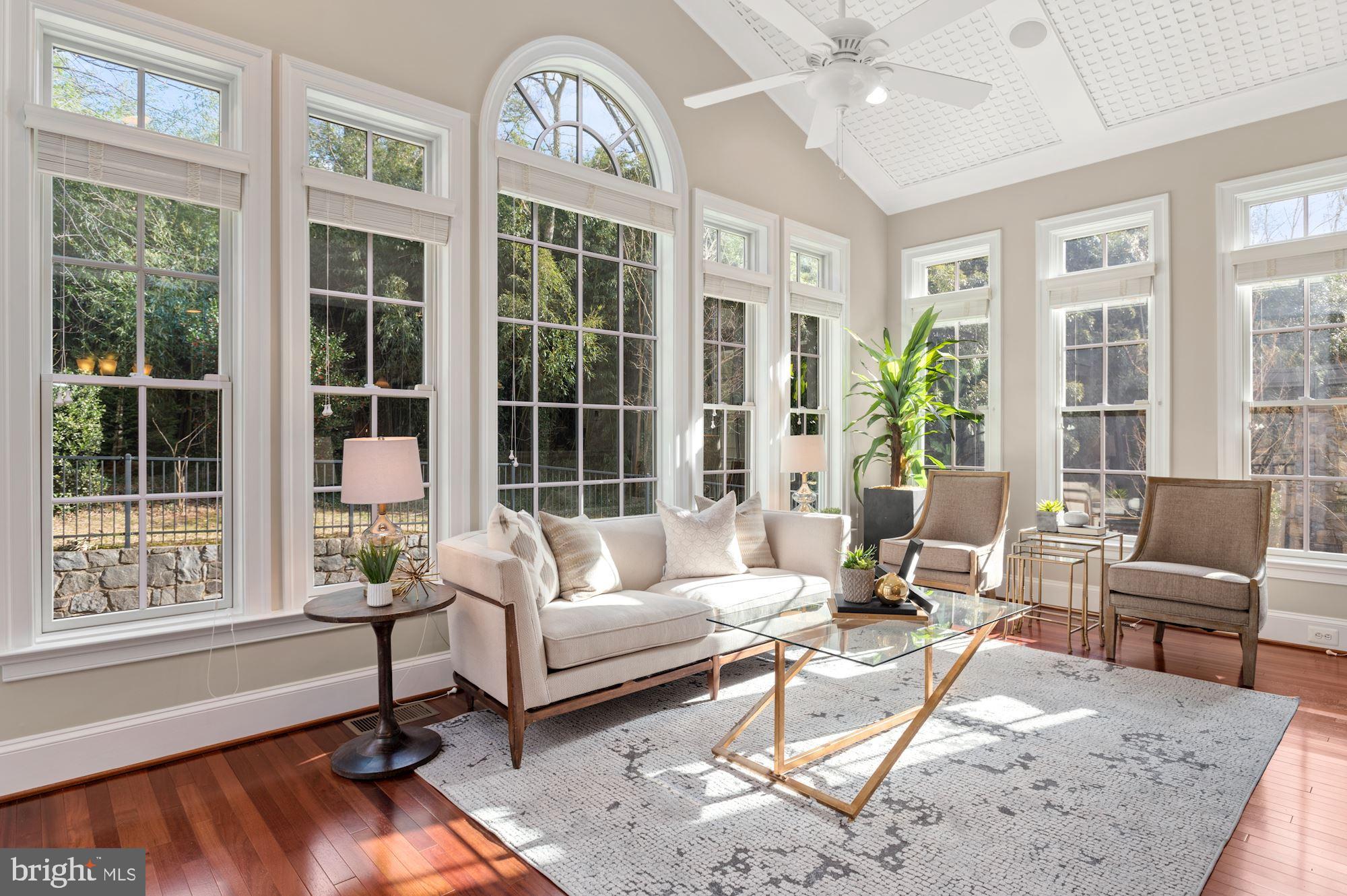 STOCKWELL MANOR - Residential