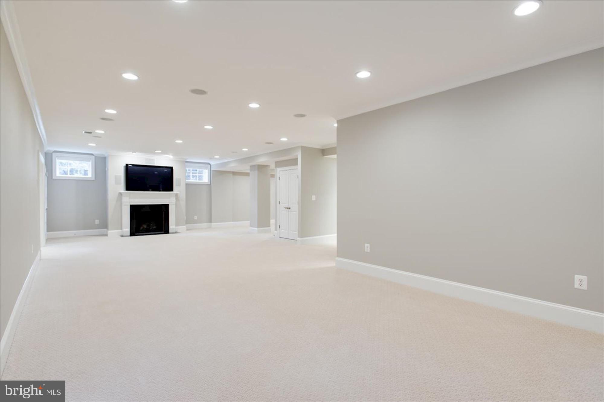 STOCKWELL MANOR - Residential