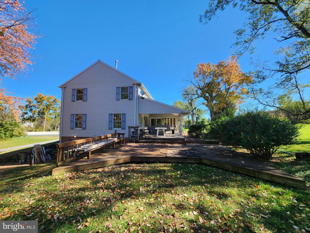 396 WOODLAND AVENUE