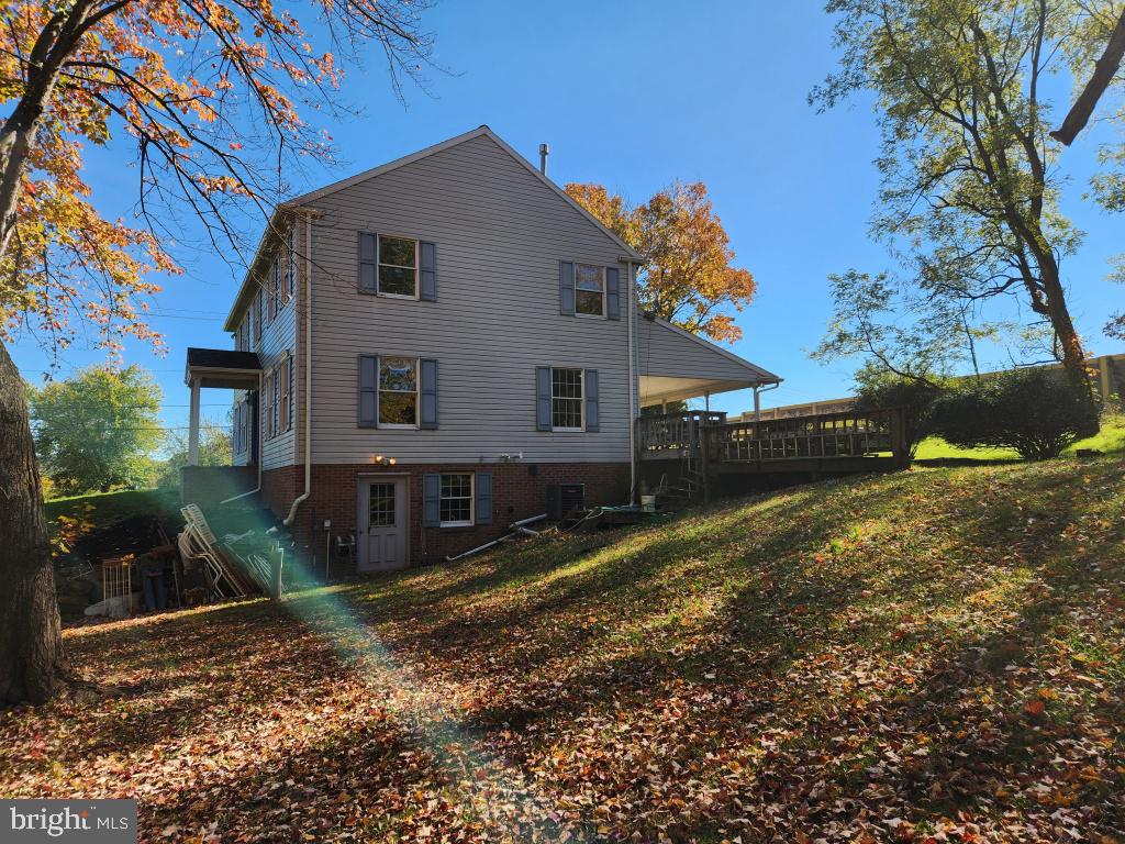 396 WOODLAND AVENUE