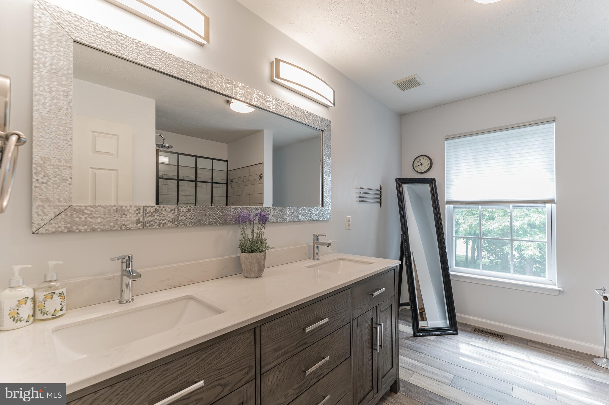 PATRIOTS GLEN - Residential