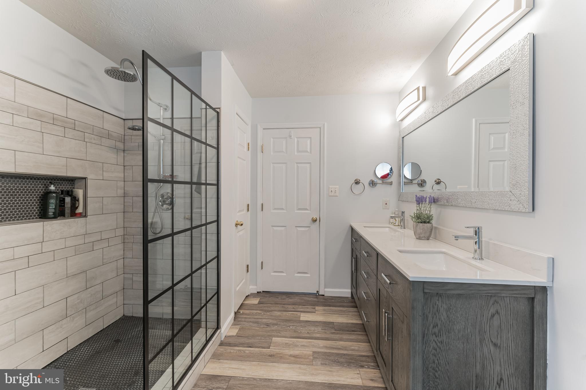 PATRIOTS GLEN - Residential